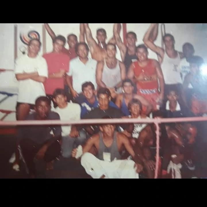 Comemoração da equipe no ringue